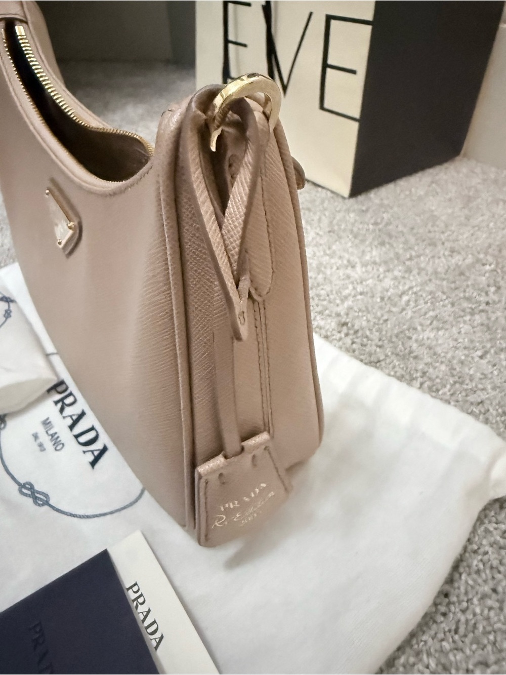 Prada Re-edition - Picture 5 of 16